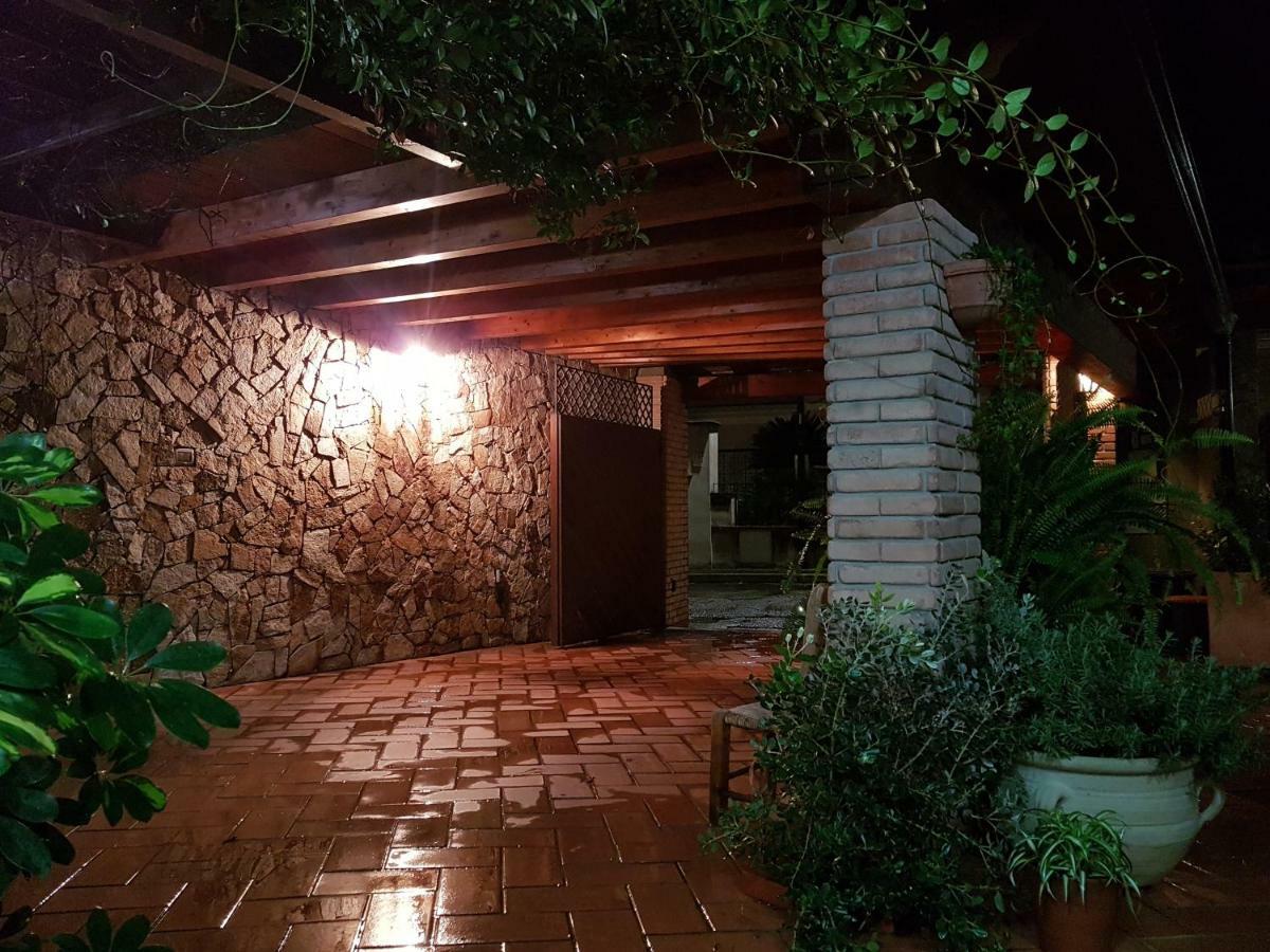 Вілла Marco'S House Dolianova Екстер'єр фото