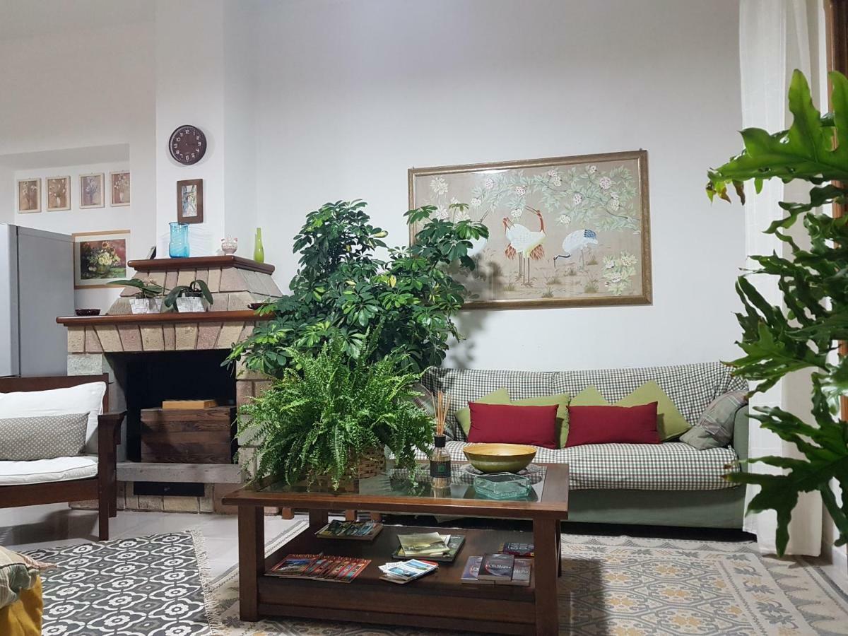 Вілла Marco'S House Dolianova Екстер'єр фото
