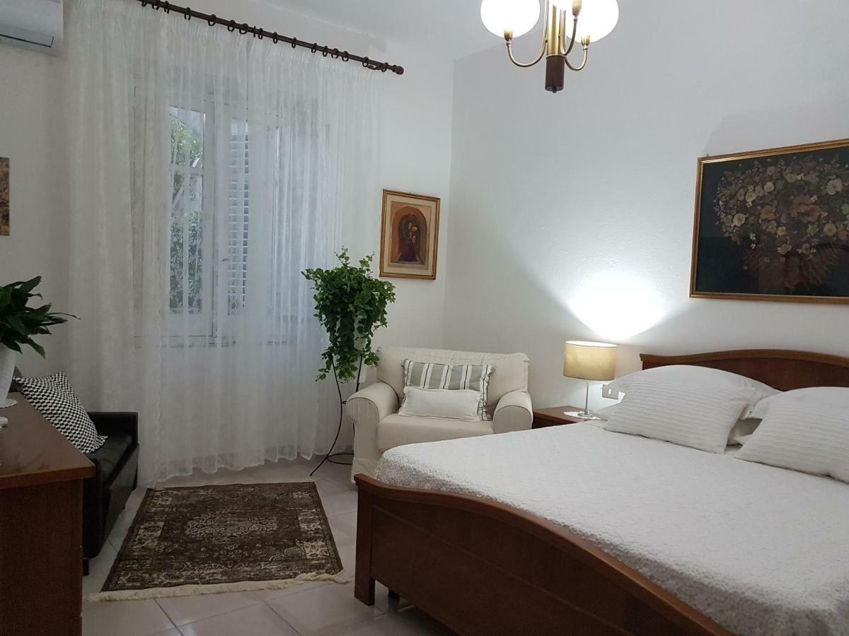 Вілла Marco'S House Dolianova Екстер'єр фото